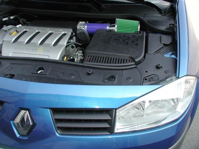 https://www.auto-essentiel.com/wp-content/uploads/A0001/auto-9/cdiscount/PCDAAAIC16372.jpg